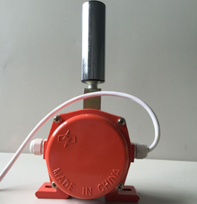 HHTSD-1跑偏開關(guān)、HKPP-12-30V鋼鐵廠耐腐蝕兩級(jí)跑偏開關(guān)廠家